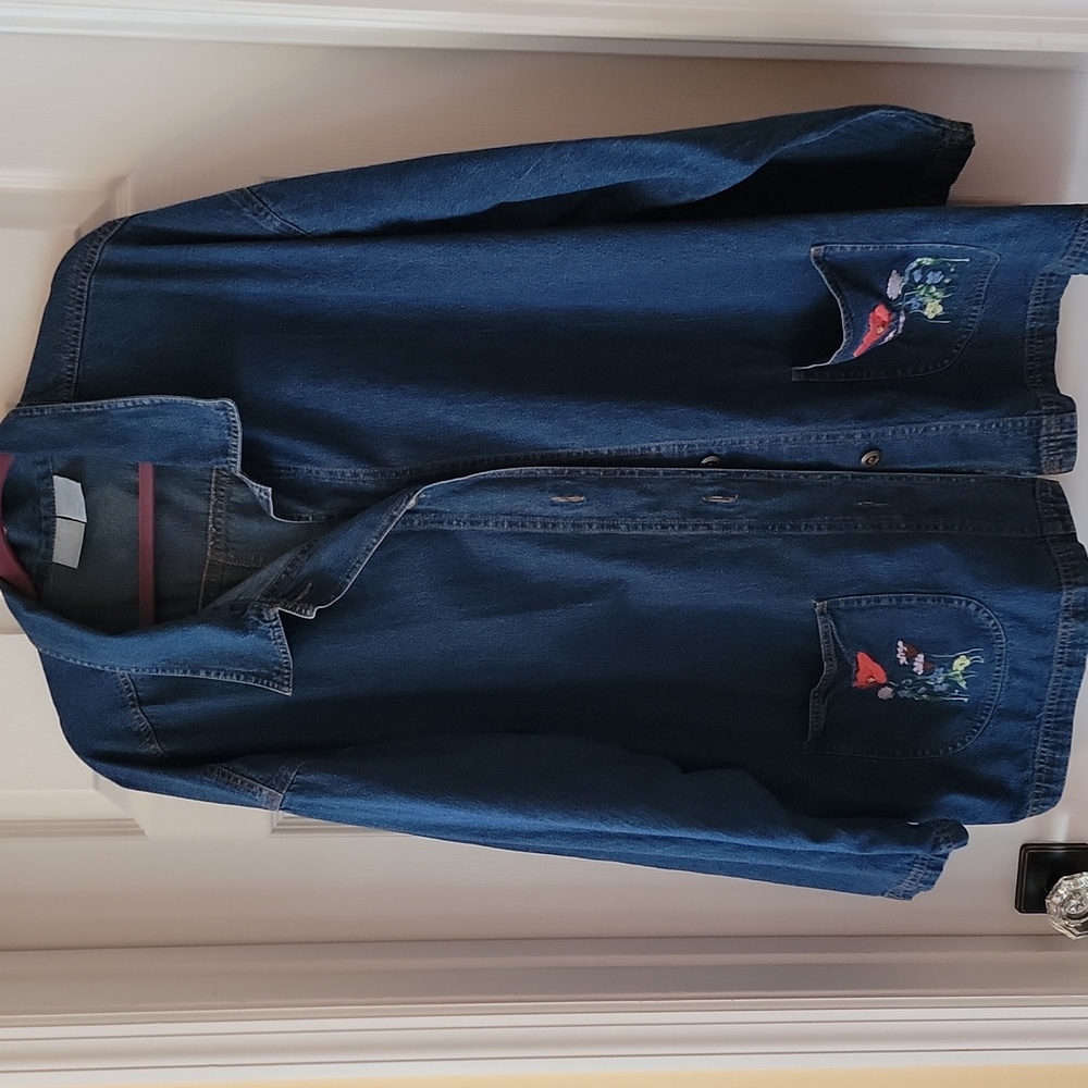 BLAIR Denim Jacket with Floral Embroidery on Pockets